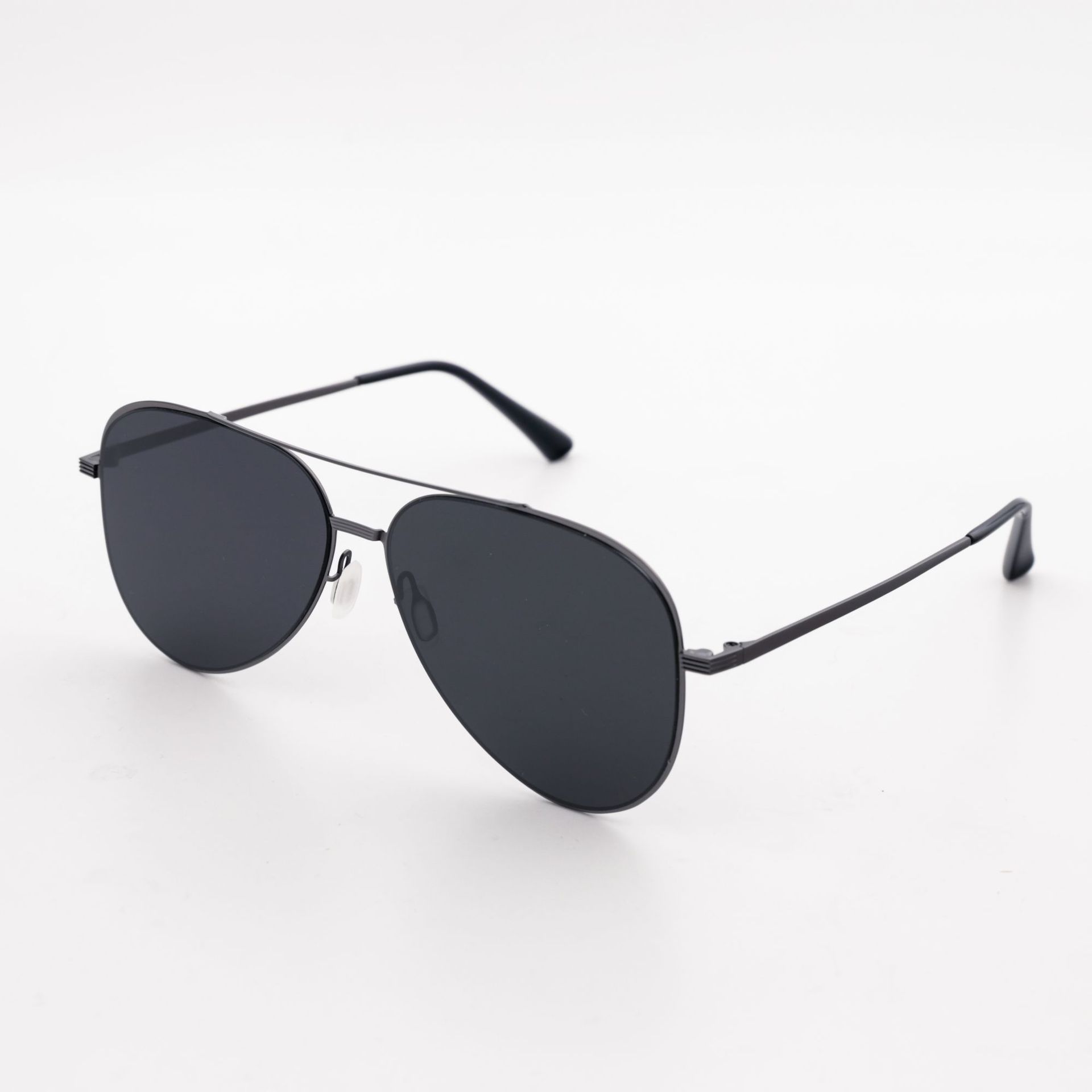 男性用偏光ナイロンサングラス,超軽量,t153 - Sunglasses Aviator Polarized のレビューと価格